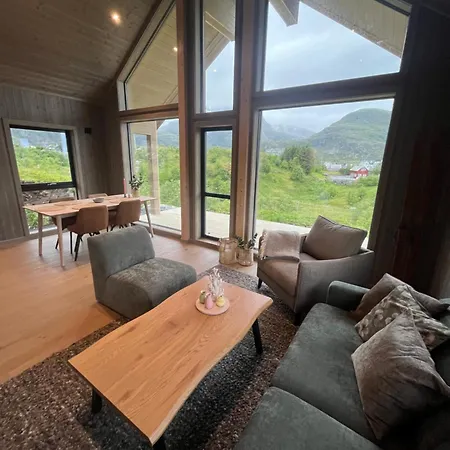 Lofoten Arctic Semesterbostad Sørvågen